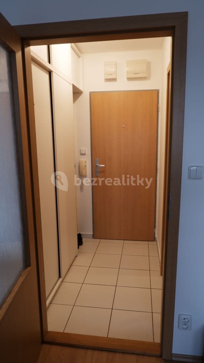 Prenájom bytu 1-izbový 32 m², Božetěchova, Brno, Jihomoravský kraj Prenájom bytu 1-izbový 32 m², Božetěchova, Brno, Jihomoravský kraj