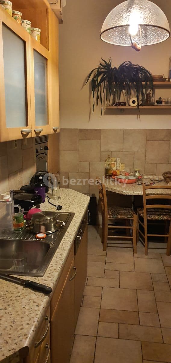 Prenájom bytu 3-izbový 726 m², Na Betonce, Praha, Praha Prenájom bytu 3-izbový 726 m², Na Betonce, Praha, Praha