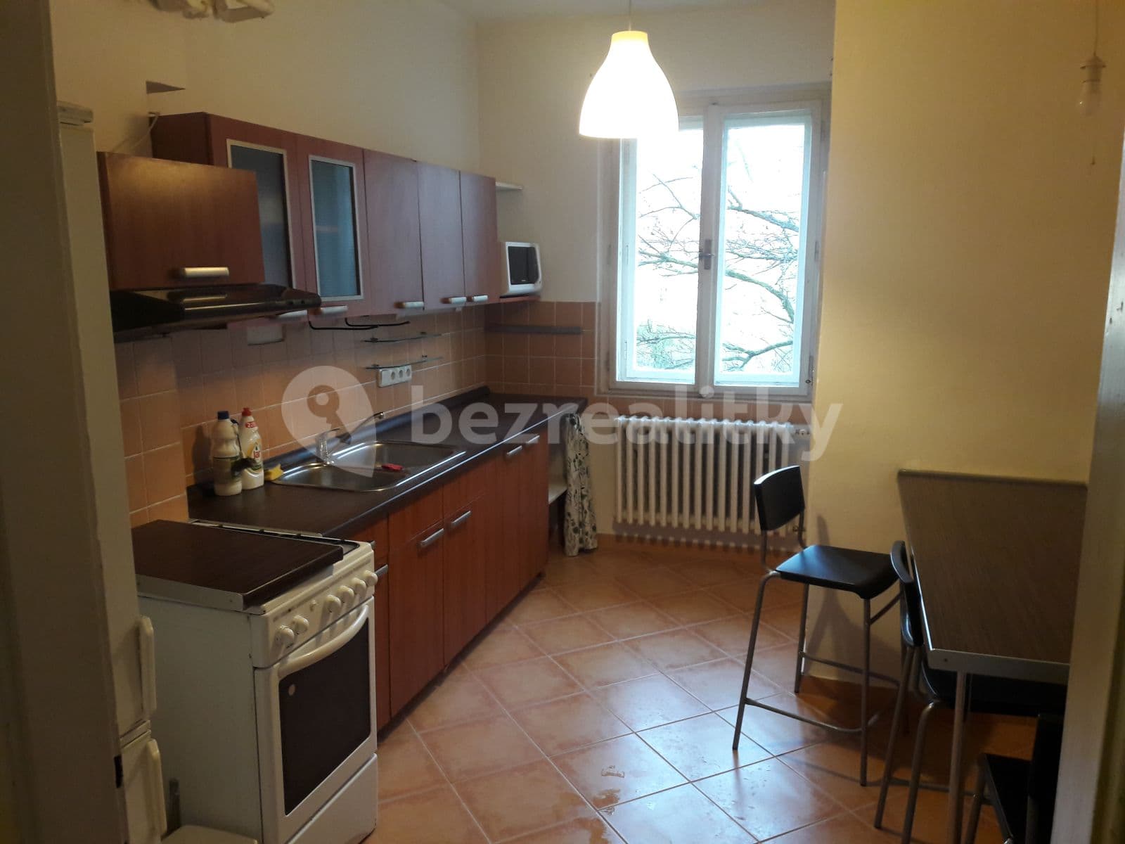 Prenájom bytu 1-izbový 40 m², Zábranského, Brno, Jihomoravský kraj Prenájom bytu 1-izbový 40 m², Zábranského, Brno, Jihomoravský kraj