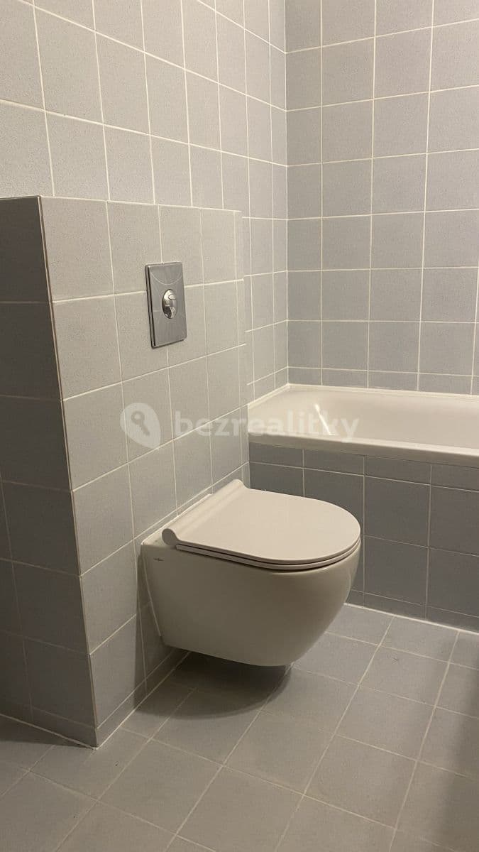 Prenájom bytu 2-izbový 55 m², Litoměřická, Praha, Praha Prenájom bytu 2-izbový 55 m², Litoměřická, Praha, Praha