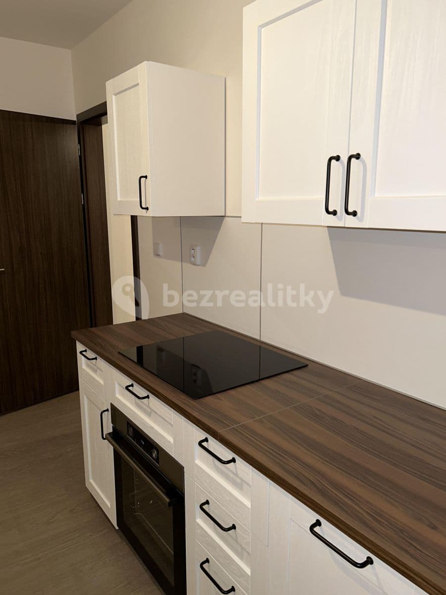 Prenájom bytu 1-izbový 39 m², Ferrariho, Praha, Praha Prenájom bytu 1-izbový 39 m², Ferrariho, Praha, Praha
