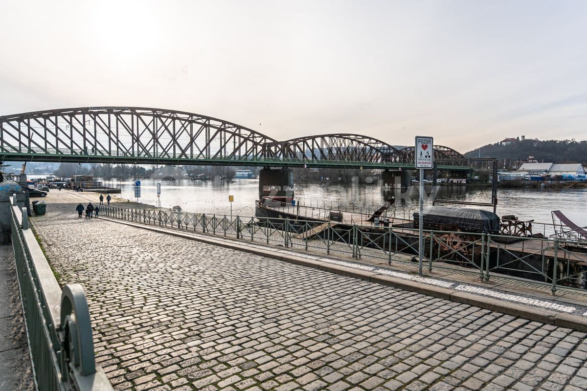 Prenájom bytu 1-izbový 39 m², Neklanova, Praha, Praha Prenájom bytu 1-izbový 39 m², Neklanova, Praha, Praha