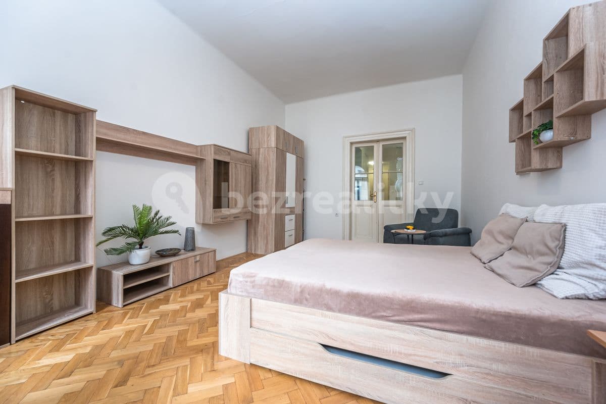 Prenájom bytu 1-izbový 39 m², Neklanova, Praha, Praha Prenájom bytu 1-izbový 39 m², Neklanova, Praha, Praha