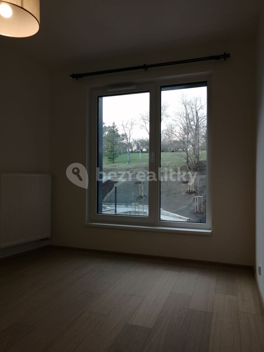 Prenájom bytu 2-izbový 53 m², Olgy Havlové, Praha, Praha Prenájom bytu 2-izbový 53 m², Olgy Havlové, Praha, Praha