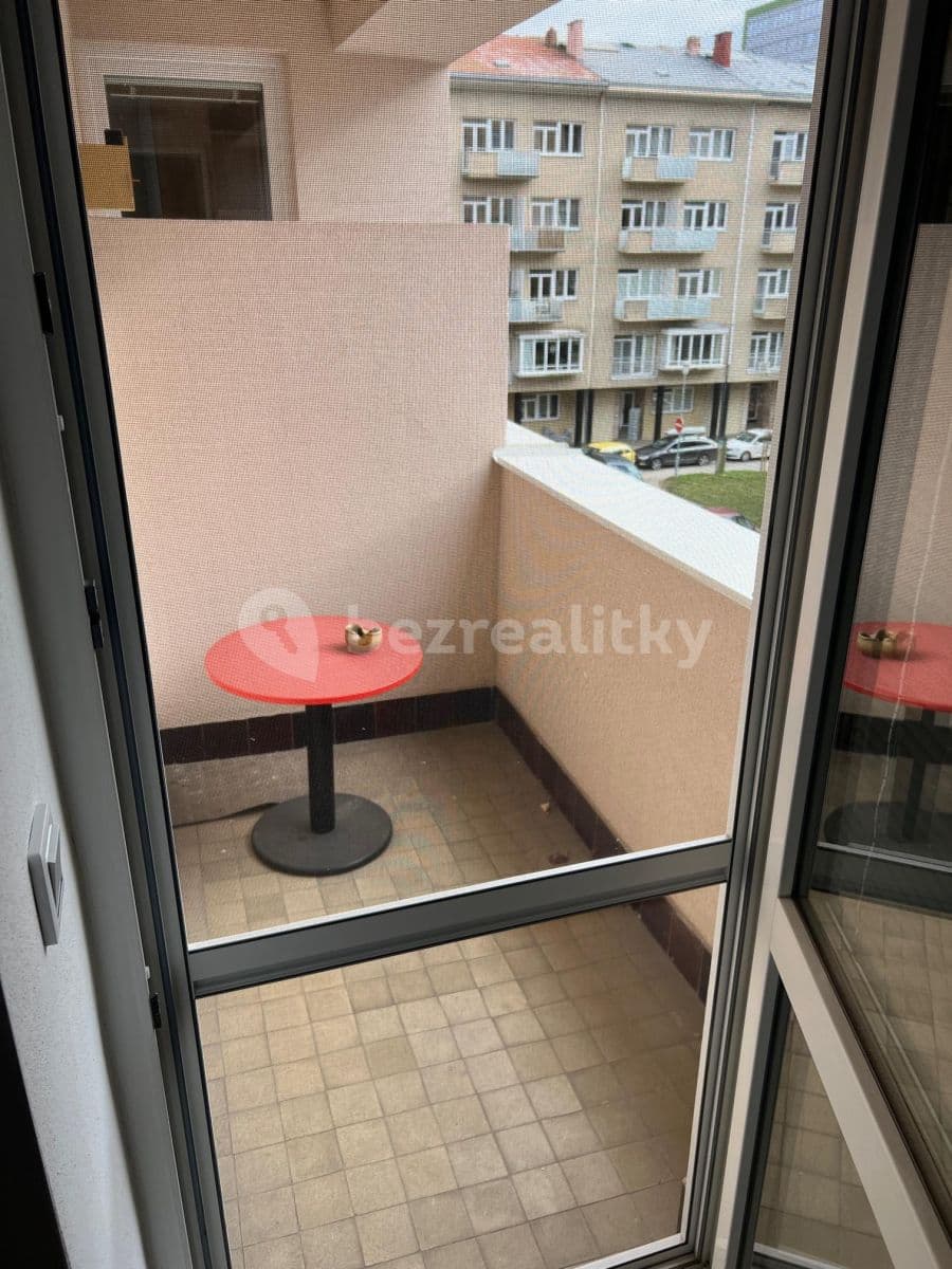 Prenájom bytu 2-izbový 60 m², Bayerova, Brno, Jihomoravský kraj Prenájom bytu 2-izbový 60 m², Bayerova, Brno, Jihomoravský kraj