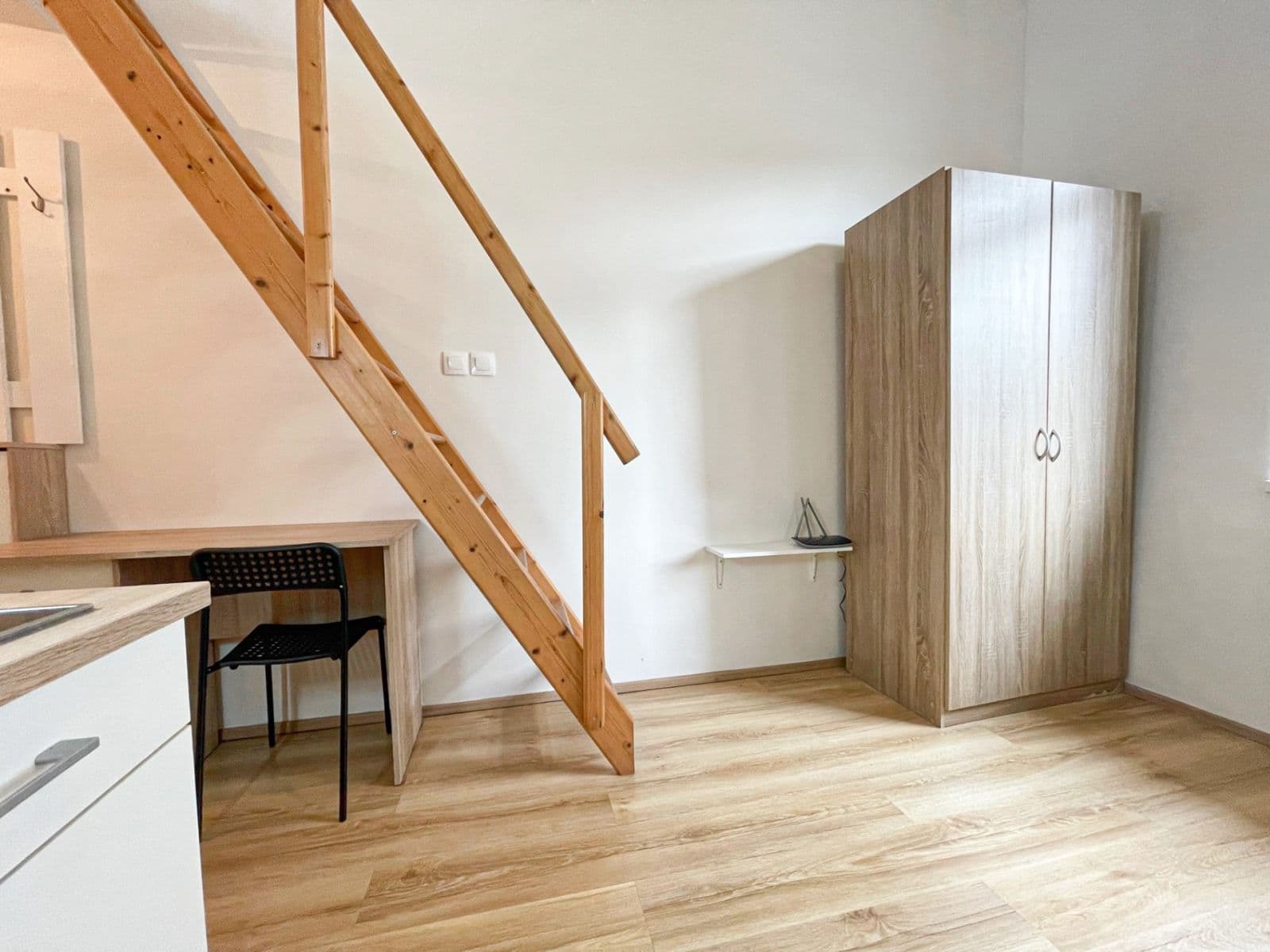 Prenájom bytu 1-izbový 23 m², Hybešova, Brno, Jihomoravský kraj Prenájom bytu 1-izbový 23 m², Hybešova, Brno, Jihomoravský kraj