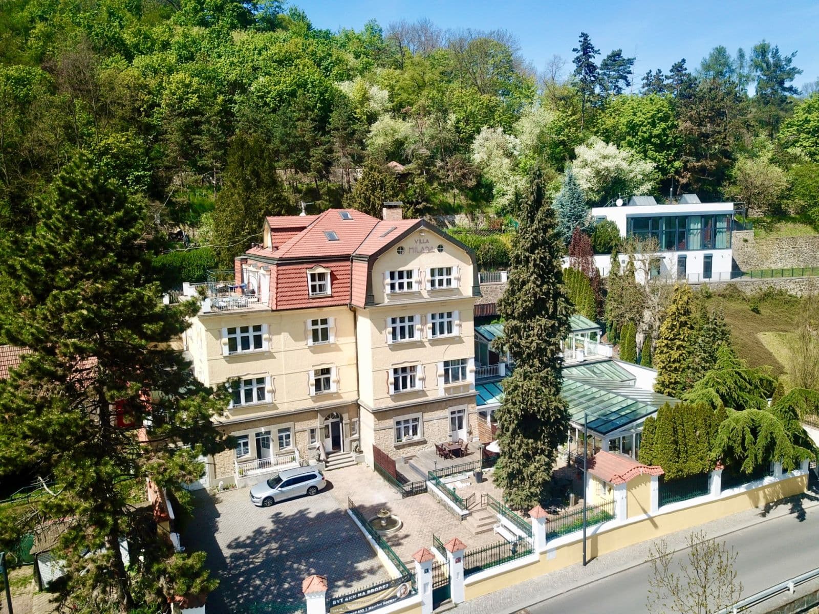 Prenájom bytu 1-izbový 30 m², V Šáreckém údolí, Praha, Praha Prenájom bytu 1-izbový 30 m², V Šáreckém údolí, Praha, Praha
