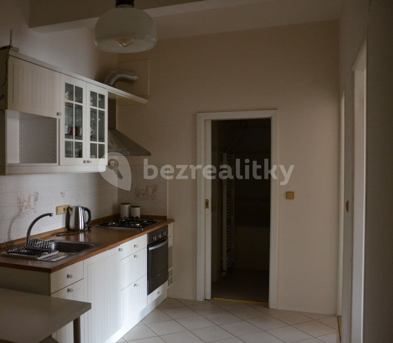 Prenájom bytu 2-izbový 53 m², 5. května, Praha, Praha Prenájom bytu 2-izbový 53 m², 5. května, Praha, Praha