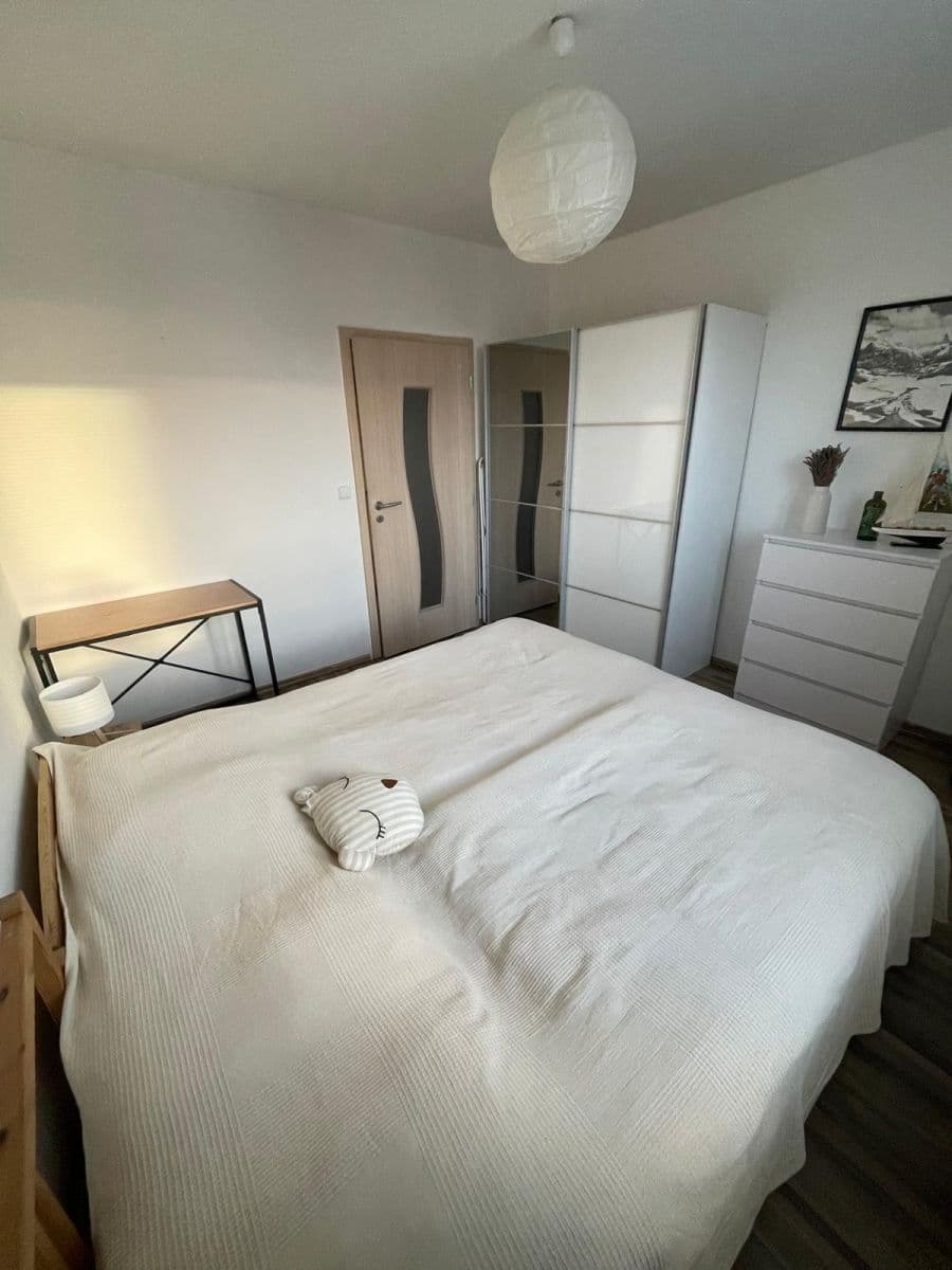 Prenájom bytu 3-izbový 75 m², Pod Nemocnicí, Brno, Jihomoravský kraj Prenájom bytu 3-izbový 75 m², Pod Nemocnicí, Brno, Jihomoravský kraj