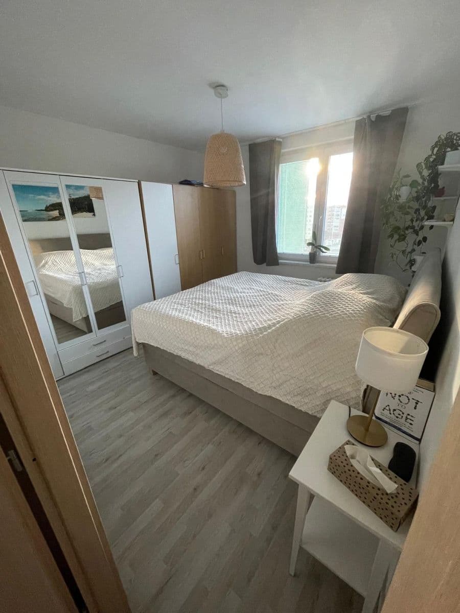 Prenájom bytu 3-izbový 75 m², Pod Nemocnicí, Brno, Jihomoravský kraj Prenájom bytu 3-izbový 75 m², Pod Nemocnicí, Brno, Jihomoravský kraj