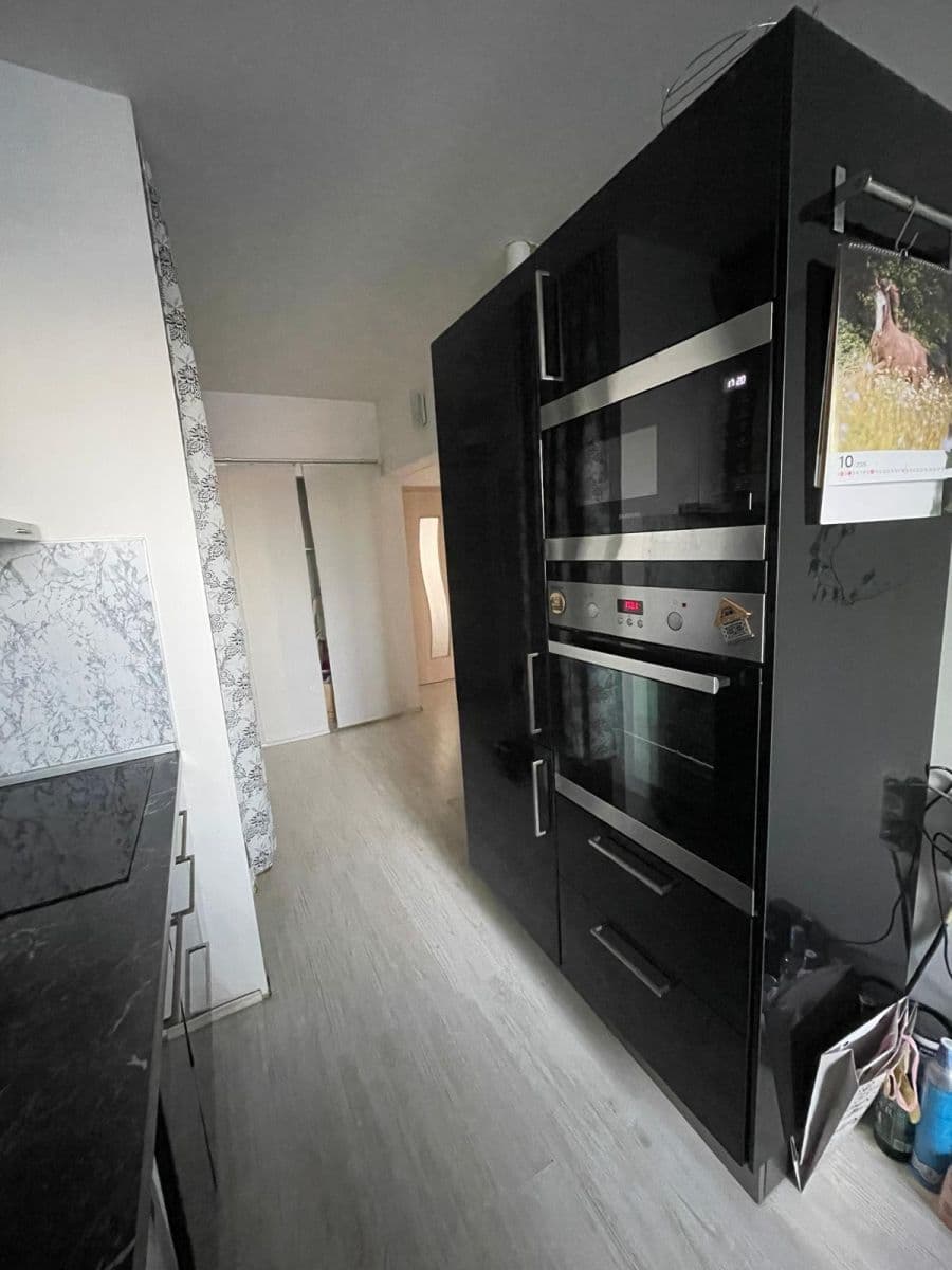 Prenájom bytu 3-izbový 75 m², Pod Nemocnicí, Brno, Jihomoravský kraj Prenájom bytu 3-izbový 75 m², Pod Nemocnicí, Brno, Jihomoravský kraj
