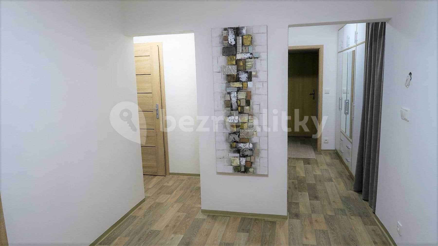 Prenájom bytu 4-izbový 95 m², Doležalova, Praha, Praha Prenájom bytu 4-izbový 95 m², Doležalova, Praha, Praha