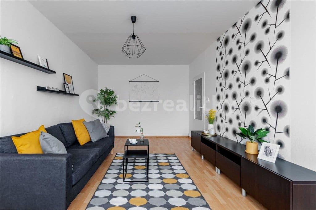 Prenájom bytu 2-izbový 50 m², Anglická, Kladno, Středočeský kraj Prenájom bytu 2-izbový 50 m², Anglická, Kladno, Středočeský kraj