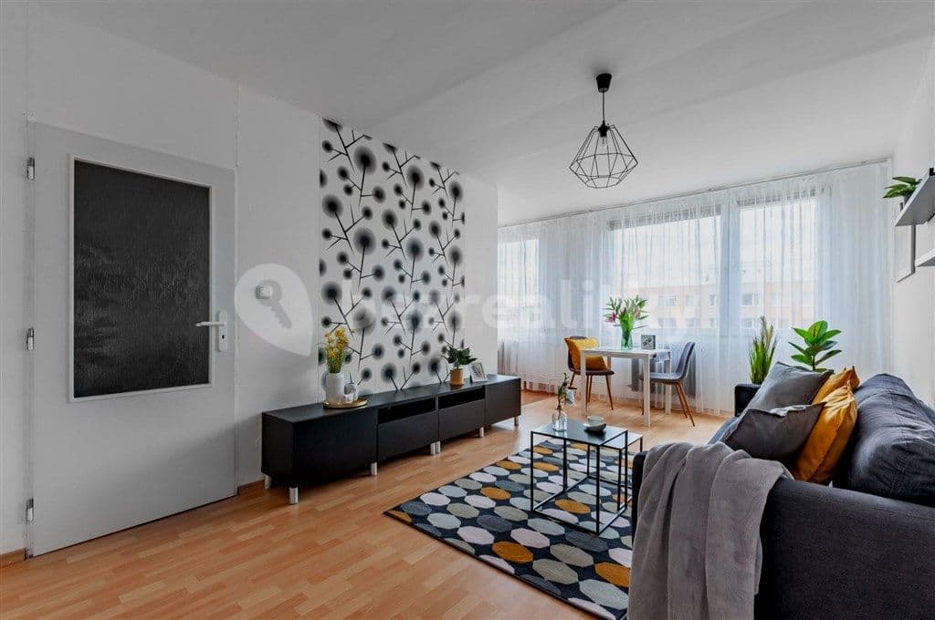 Prenájom bytu 2-izbový 50 m², Anglická, Kladno, Středočeský kraj Prenájom bytu 2-izbový 50 m², Anglická, Kladno, Středočeský kraj