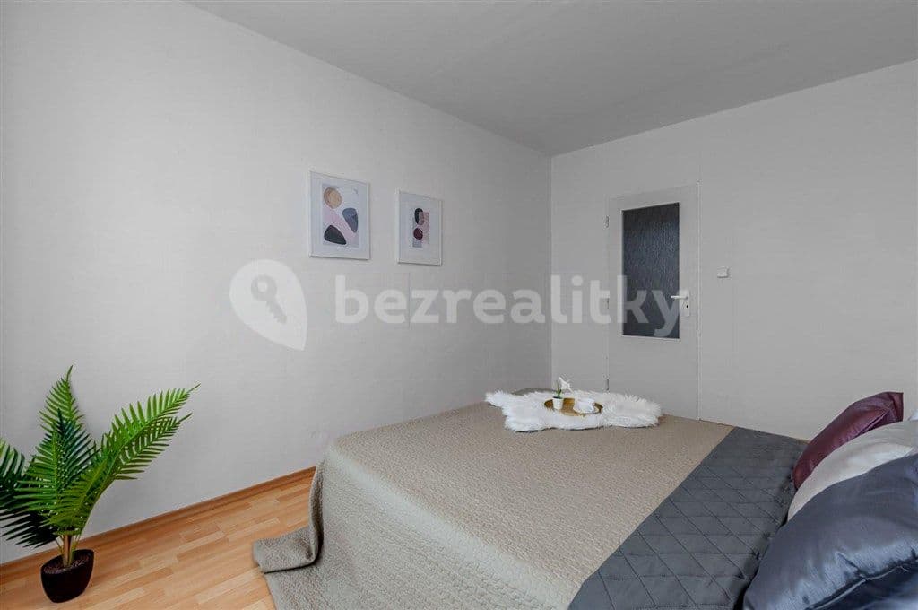 Prenájom bytu 2-izbový 50 m², Anglická, Kladno, Středočeský kraj Prenájom bytu 2-izbový 50 m², Anglická, Kladno, Středočeský kraj