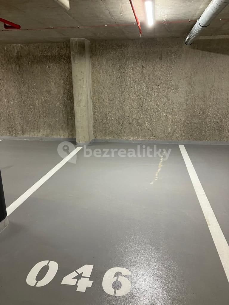 Prenájom bytu 2-izbový 56 m², V Háji, Praha, Praha Prenájom bytu 2-izbový 56 m², V Háji, Praha, Praha