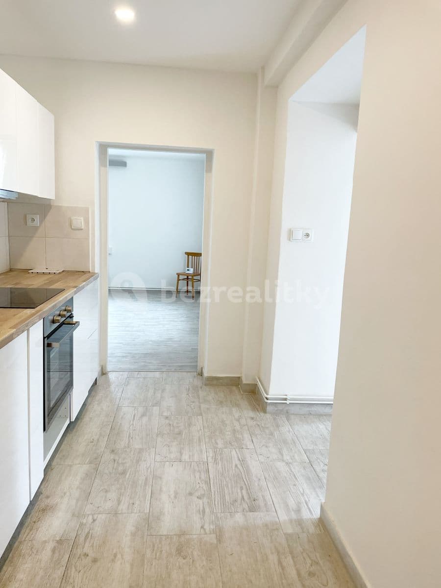 Prenájom domu 90 m², pozemek 100 m², Na kopečku, Lety, Středočeský kraj Prenájom domu 90 m², pozemek 100 m², Na kopečku, Lety, Středočeský kraj