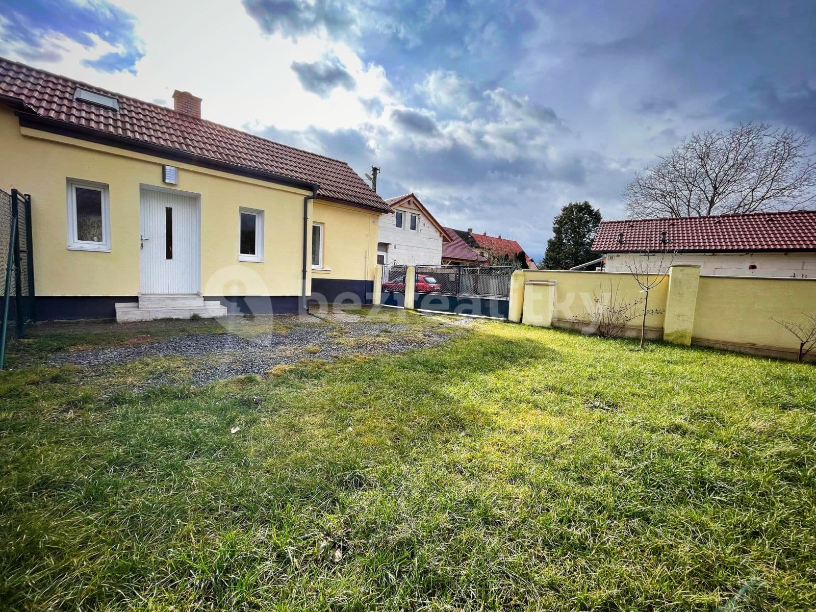 Prenájom domu 90 m², pozemek 100 m², Na kopečku, Lety, Středočeský kraj Prenájom domu 90 m², pozemek 100 m², Na kopečku, Lety, Středočeský kraj