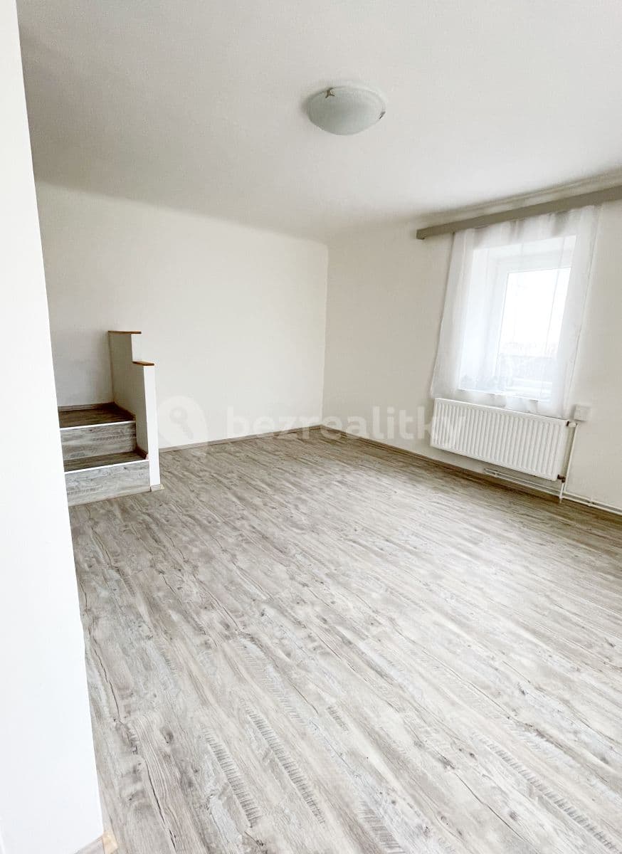 Prenájom domu 90 m², pozemek 100 m², Na kopečku, Lety, Středočeský kraj Prenájom domu 90 m², pozemek 100 m², Na kopečku, Lety, Středočeský kraj