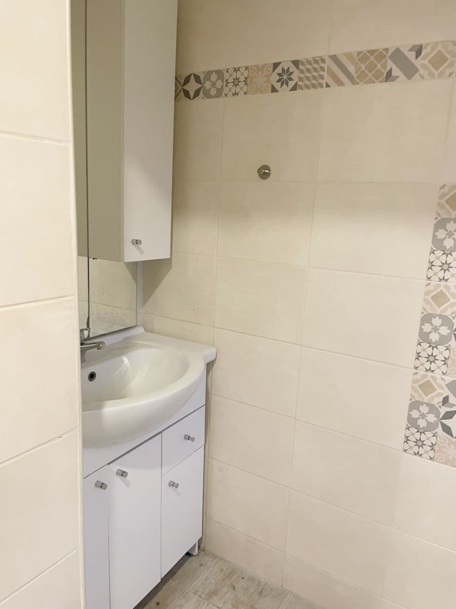 Prenájom domu 90 m², pozemek 100 m², Na kopečku, Lety, Středočeský kraj Prenájom domu 90 m², pozemek 100 m², Na kopečku, Lety, Středočeský kraj