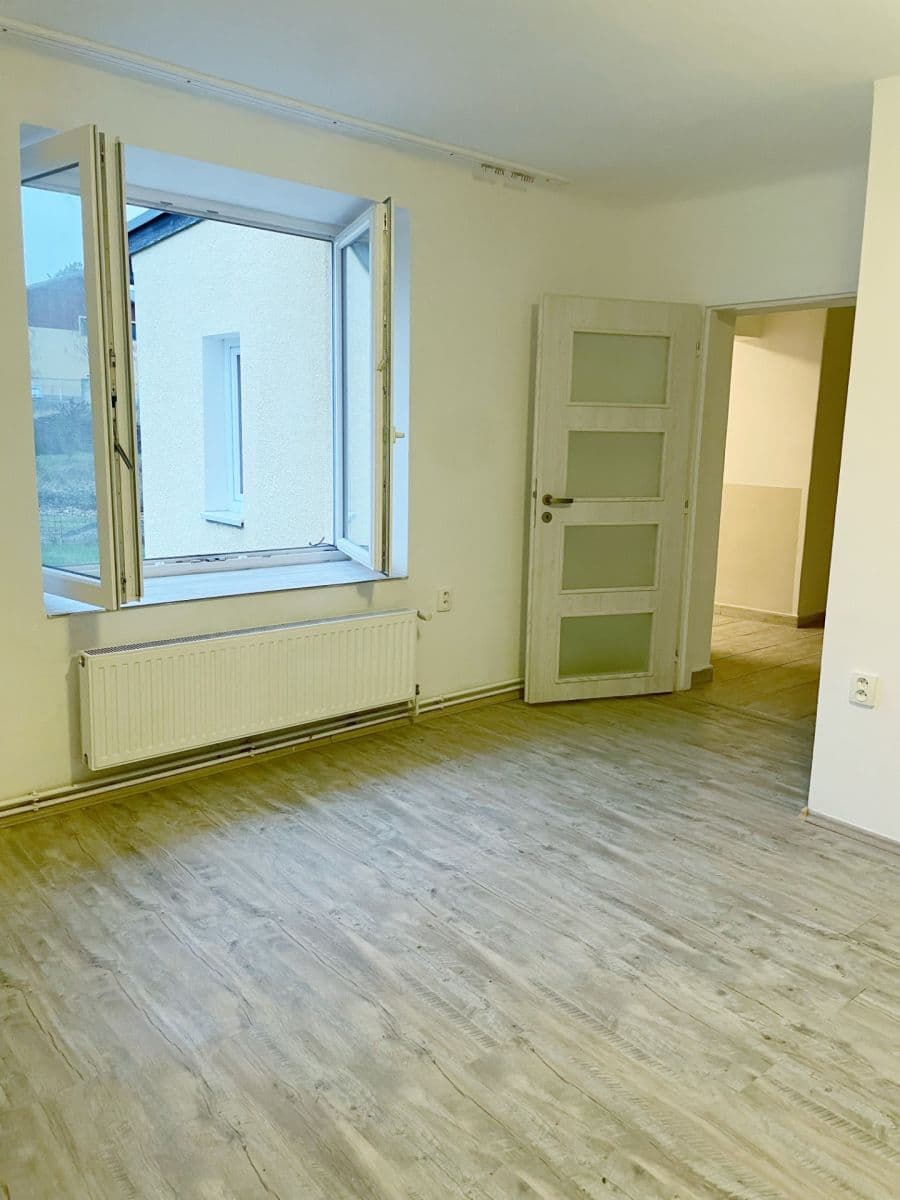 Prenájom domu 90 m², pozemek 100 m², Na kopečku, Lety, Středočeský kraj Prenájom domu 90 m², pozemek 100 m², Na kopečku, Lety, Středočeský kraj