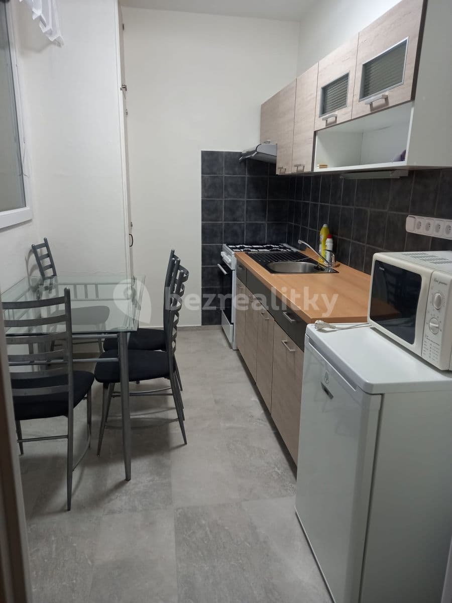 Prenájom bytu 1-izbový 42 m², Fillova, Brno, Jihomoravský kraj Prenájom bytu 1-izbový 42 m², Fillova, Brno, Jihomoravský kraj