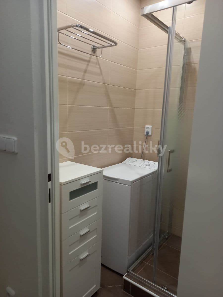 Prenájom bytu 1-izbový 42 m², Fillova, Brno, Jihomoravský kraj Prenájom bytu 1-izbový 42 m², Fillova, Brno, Jihomoravský kraj