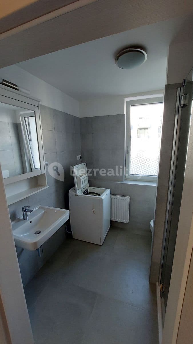 Prenájom bytu Garsoniéra 32 m², Střední, Brno, Jihomoravský kraj Prenájom bytu Garsoniéra 32 m², Střední, Brno, Jihomoravský kraj