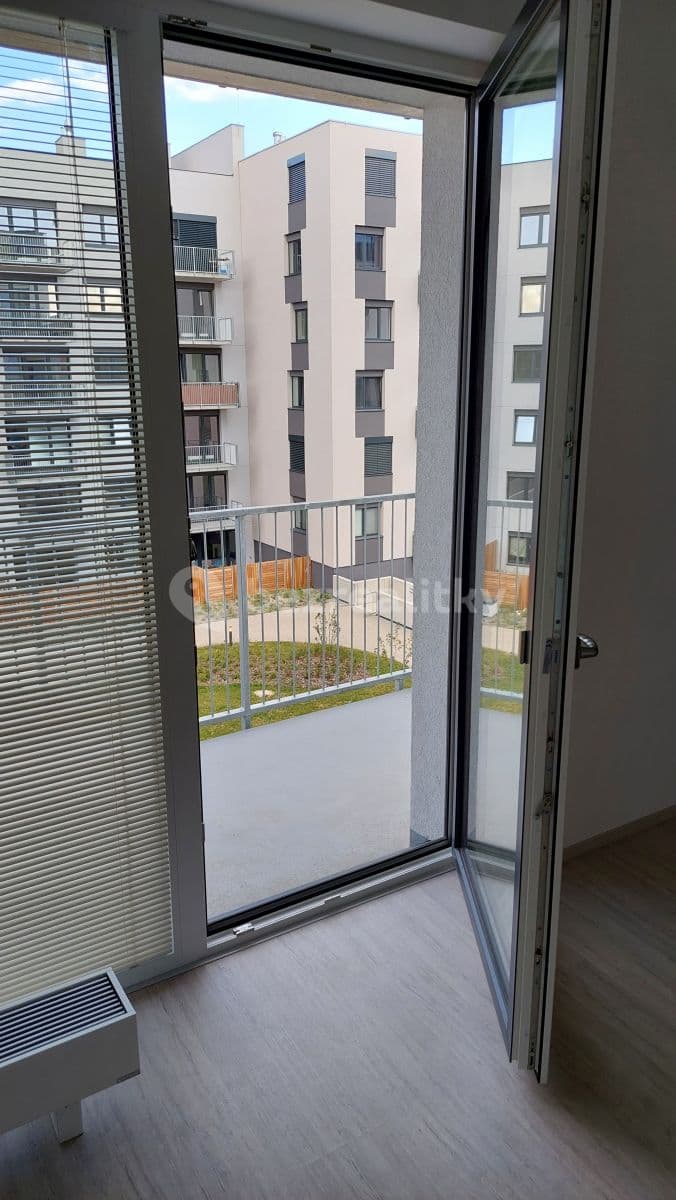 Prenájom bytu Garsoniéra 32 m², Střední, Brno, Jihomoravský kraj Prenájom bytu Garsoniéra 32 m², Střední, Brno, Jihomoravský kraj