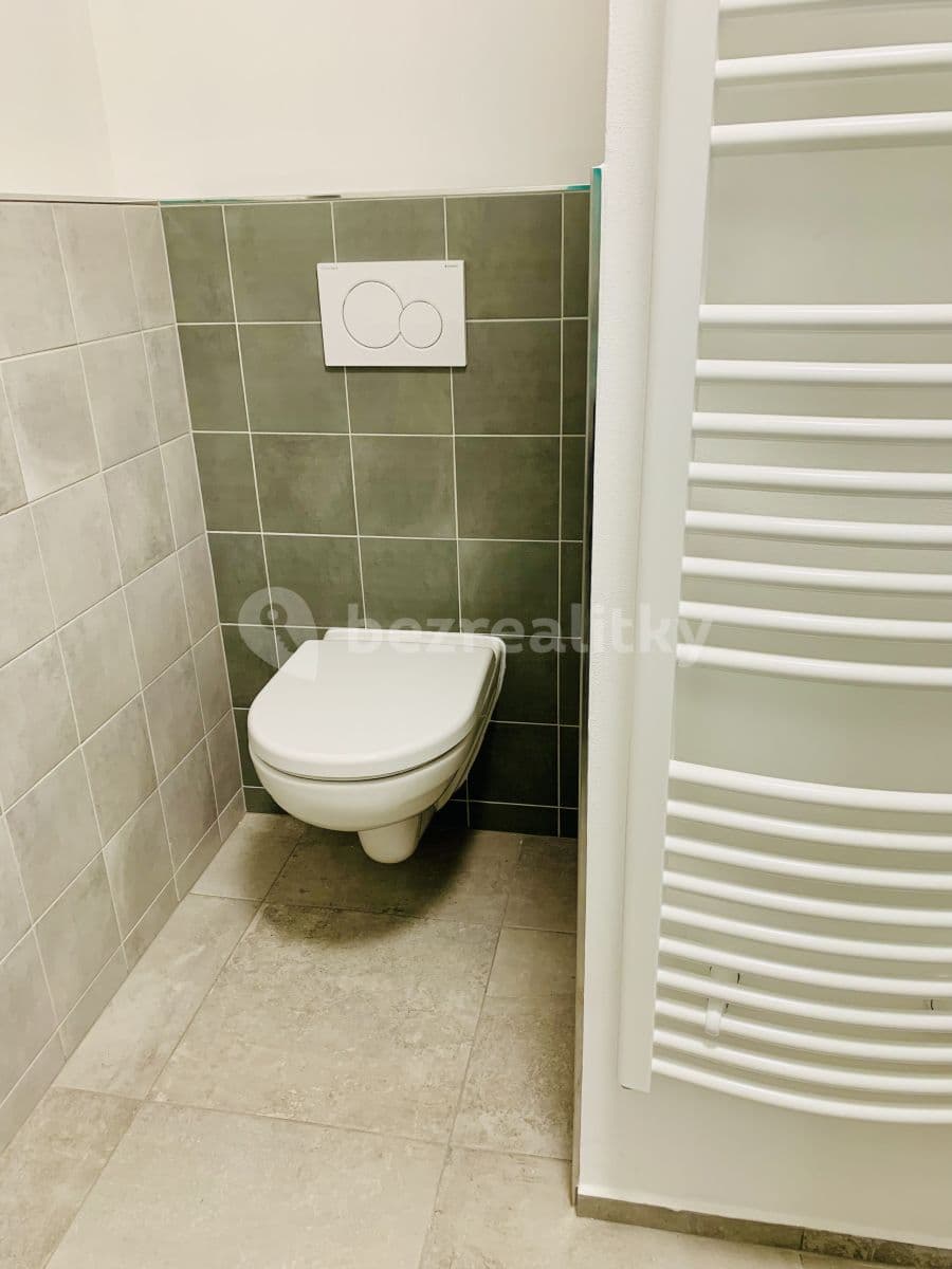 Prenájom bytu 1-izbový 36 m², K Hájku, Nová Paka, Královéhradecký kraj Prenájom bytu 1-izbový 36 m², K Hájku, Nová Paka, Královéhradecký kraj