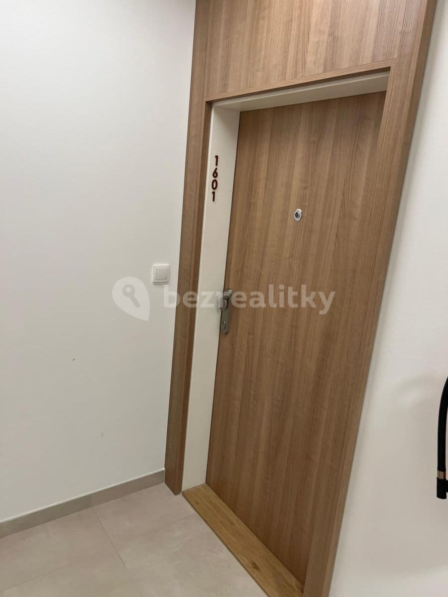 Prenájom bytu 2-izbový 53 m², K Vystrkovu, Praha, Praha Prenájom bytu 2-izbový 53 m², K Vystrkovu, Praha, Praha