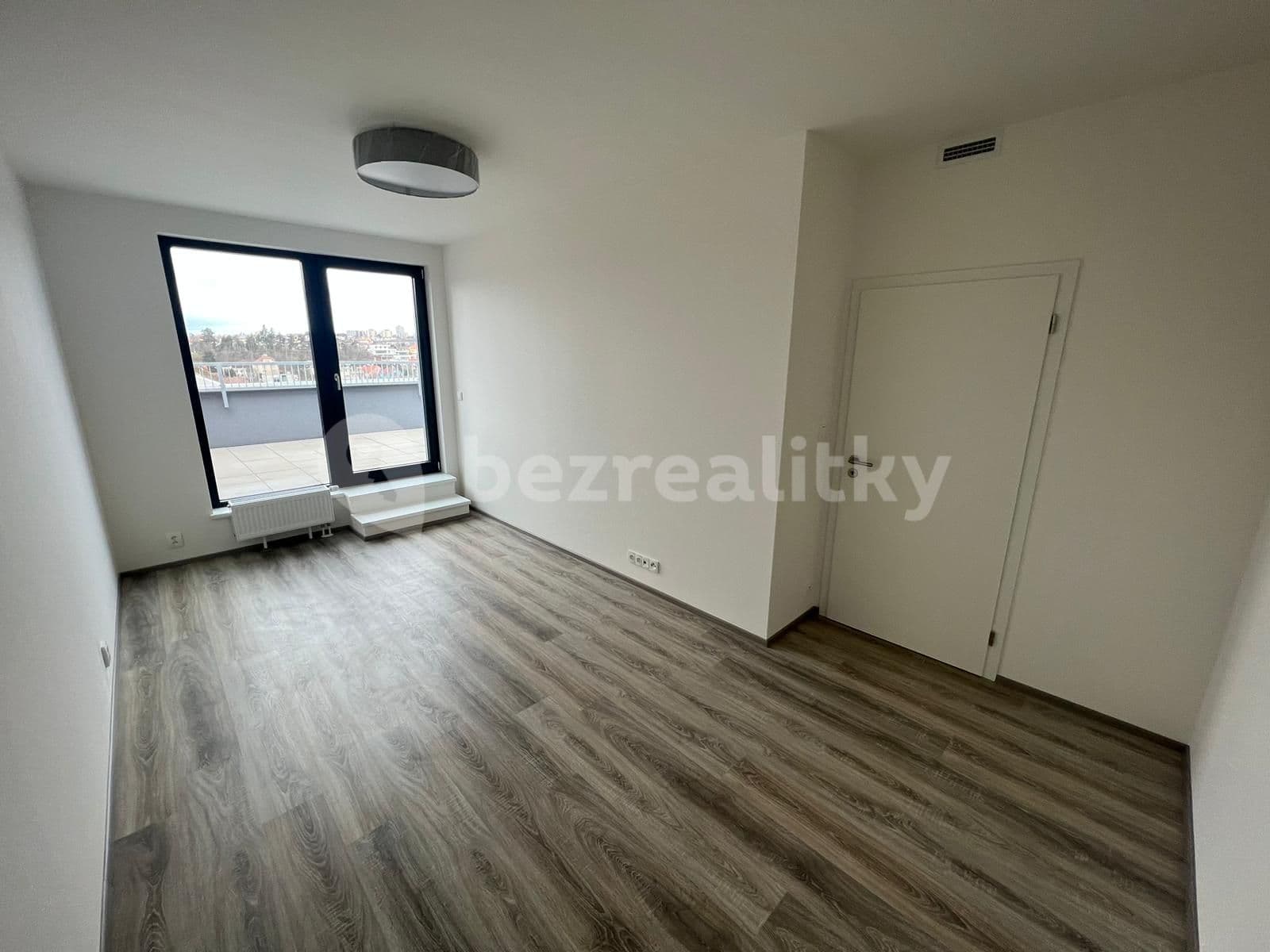 Prenájom bytu 2-izbový 53 m², K Vystrkovu, Praha, Praha Prenájom bytu 2-izbový 53 m², K Vystrkovu, Praha, Praha
