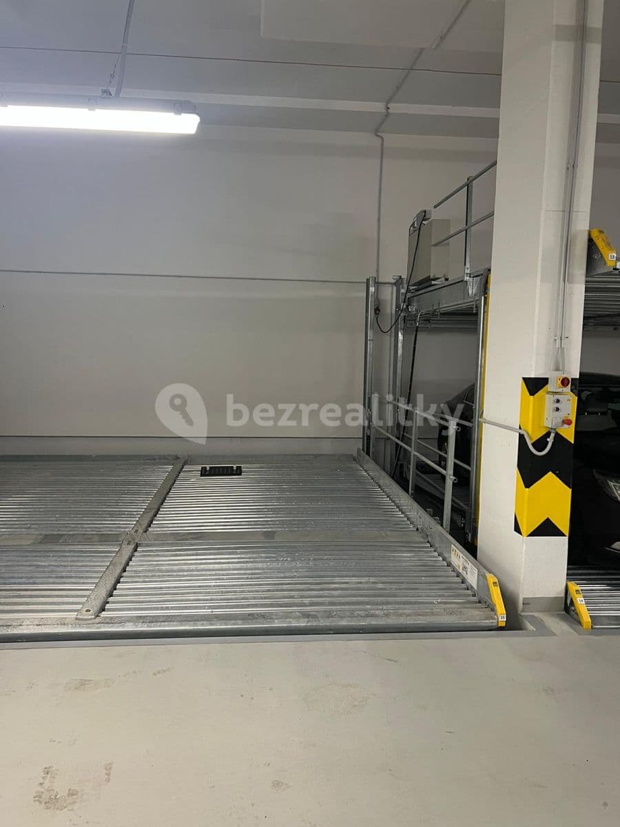 Prenájom bytu 2-izbový 53 m², K Vystrkovu, Praha, Praha Prenájom bytu 2-izbový 53 m², K Vystrkovu, Praha, Praha