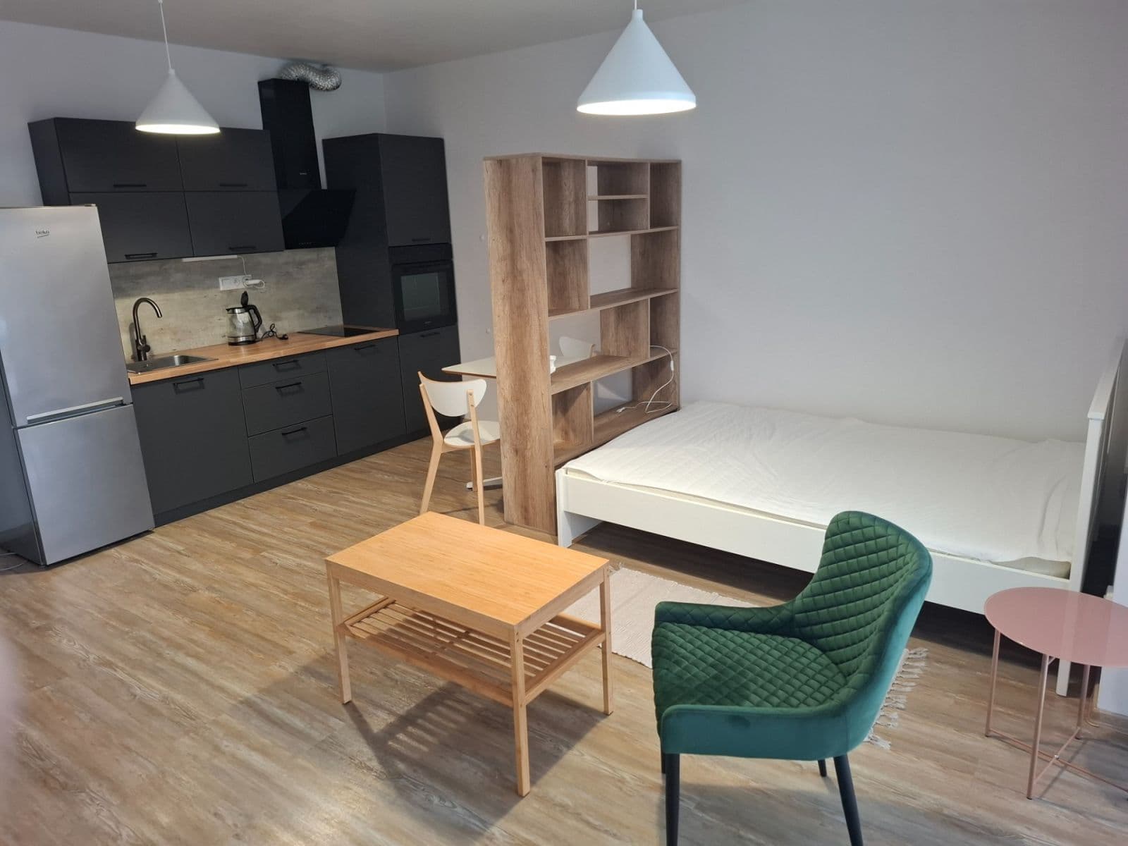 Prenájom bytu 1-izbový 31 m², U Potoka, Mělník, Středočeský kraj Prenájom bytu 1-izbový 31 m², U Potoka, Mělník, Středočeský kraj