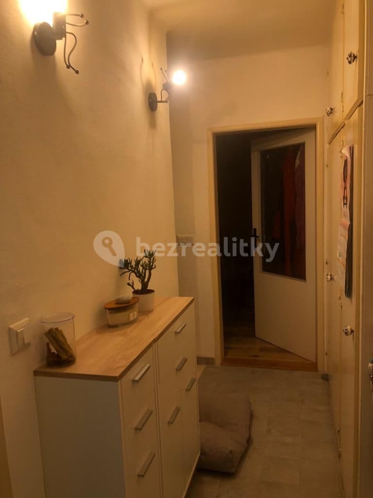 Prenájom bytu 2-izbový 52 m², Nádražní, Nová Bystřice, Jihočeský kraj Prenájom bytu 2-izbový 52 m², Nádražní, Nová Bystřice, Jihočeský kraj