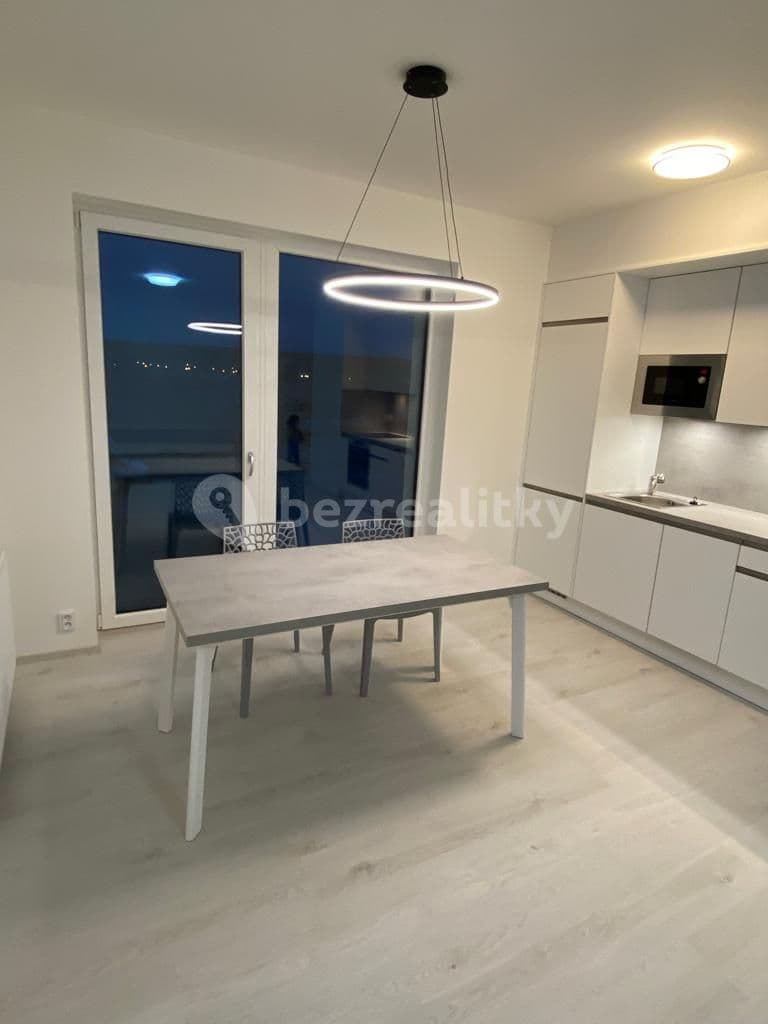 Prenájom bytu 2-izbový 59 m², Táhlá, Brandýs nad Labem-Stará Boleslav, Středočeský kraj Prenájom bytu 2-izbový 59 m², Táhlá, Brandýs nad Labem-Stará Boleslav, Středočeský kraj