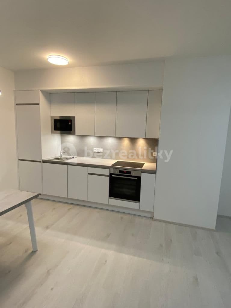 Prenájom bytu 2-izbový 59 m², Táhlá, Brandýs nad Labem-Stará Boleslav, Středočeský kraj Prenájom bytu 2-izbový 59 m², Táhlá, Brandýs nad Labem-Stará Boleslav, Středočeský kraj