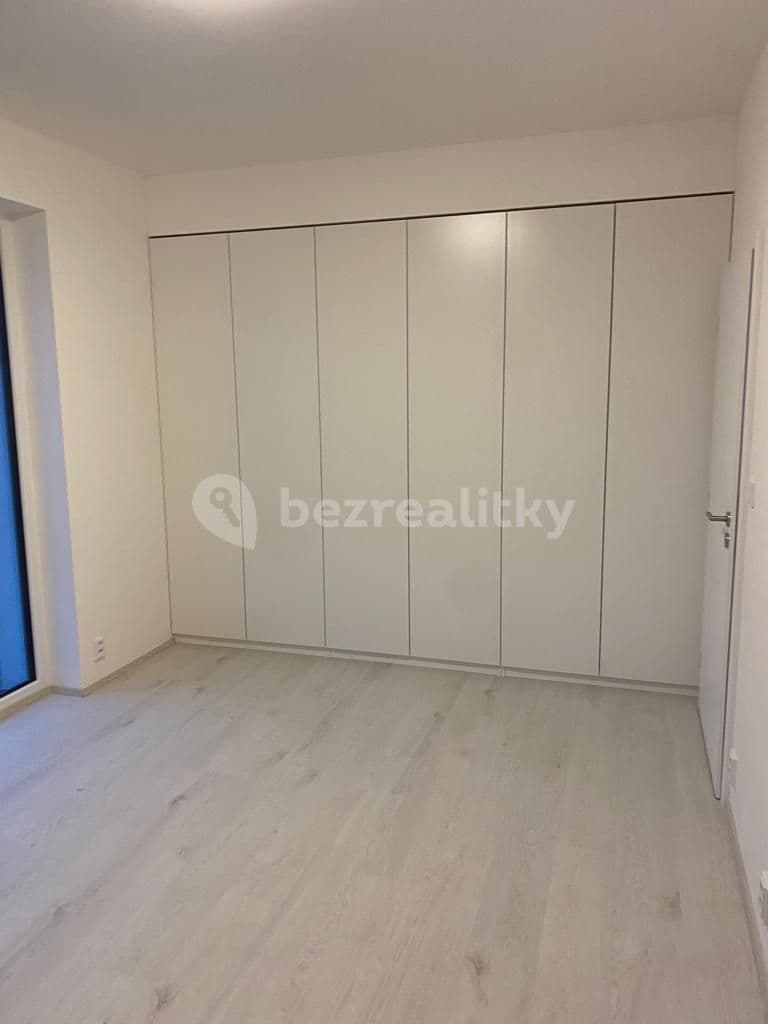 Prenájom bytu 2-izbový 59 m², Táhlá, Brandýs nad Labem-Stará Boleslav, Středočeský kraj Prenájom bytu 2-izbový 59 m², Táhlá, Brandýs nad Labem-Stará Boleslav, Středočeský kraj