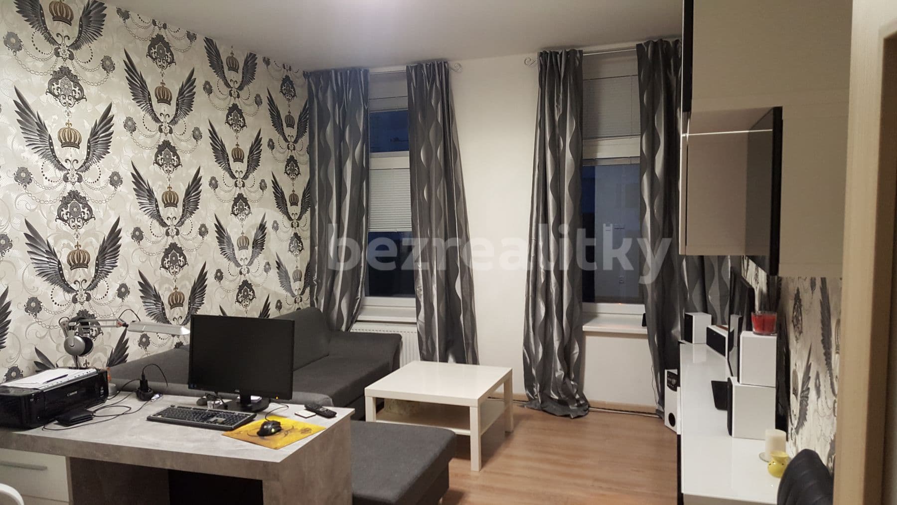 Prenájom bytu 3-izbový 54 m², bratří Mrštíků, Brno, Jihomoravský kraj Prenájom bytu 3-izbový 54 m², bratří Mrštíků, Brno, Jihomoravský kraj