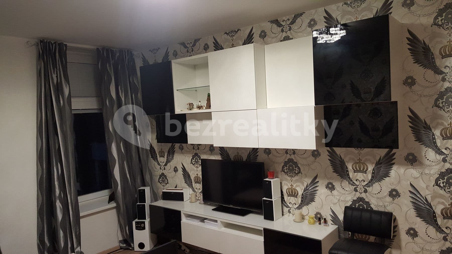 Prenájom bytu 3-izbový 54 m², bratří Mrštíků, Brno, Jihomoravský kraj Prenájom bytu 3-izbový 54 m², bratří Mrštíků, Brno, Jihomoravský kraj