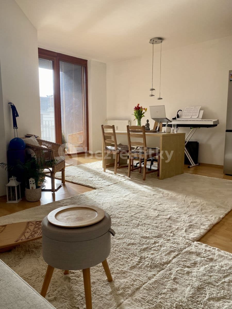 Prenájom bytu 2-izbový 55 m², Litoměřická, Praha, Praha Prenájom bytu 2-izbový 55 m², Litoměřická, Praha, Praha