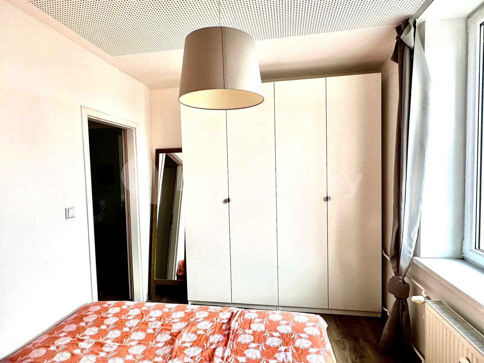 Prenájom bytu 2-izbový 45 m², Ke Strašnické, Praha, Praha Prenájom bytu 2-izbový 45 m², Ke Strašnické, Praha, Praha