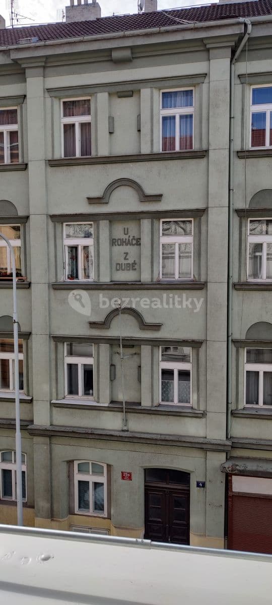 Prenájom bytu 1-izbový 40 m², Roháčova, Praha, Praha Prenájom bytu 1-izbový 40 m², Roháčova, Praha, Praha