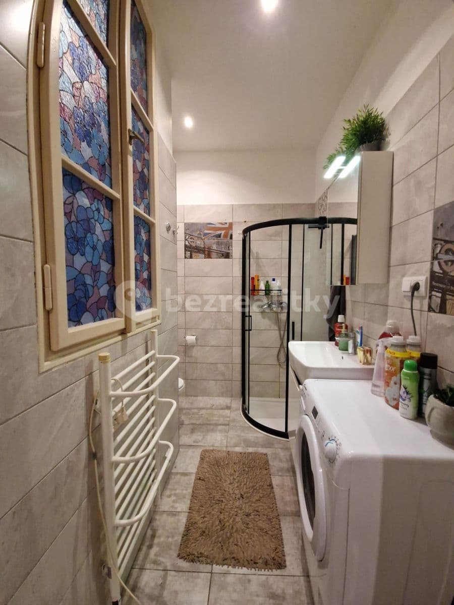 Prenájom bytu 2-izbový 46 m², Kodaňská, Praha, Praha Prenájom bytu 2-izbový 46 m², Kodaňská, Praha, Praha