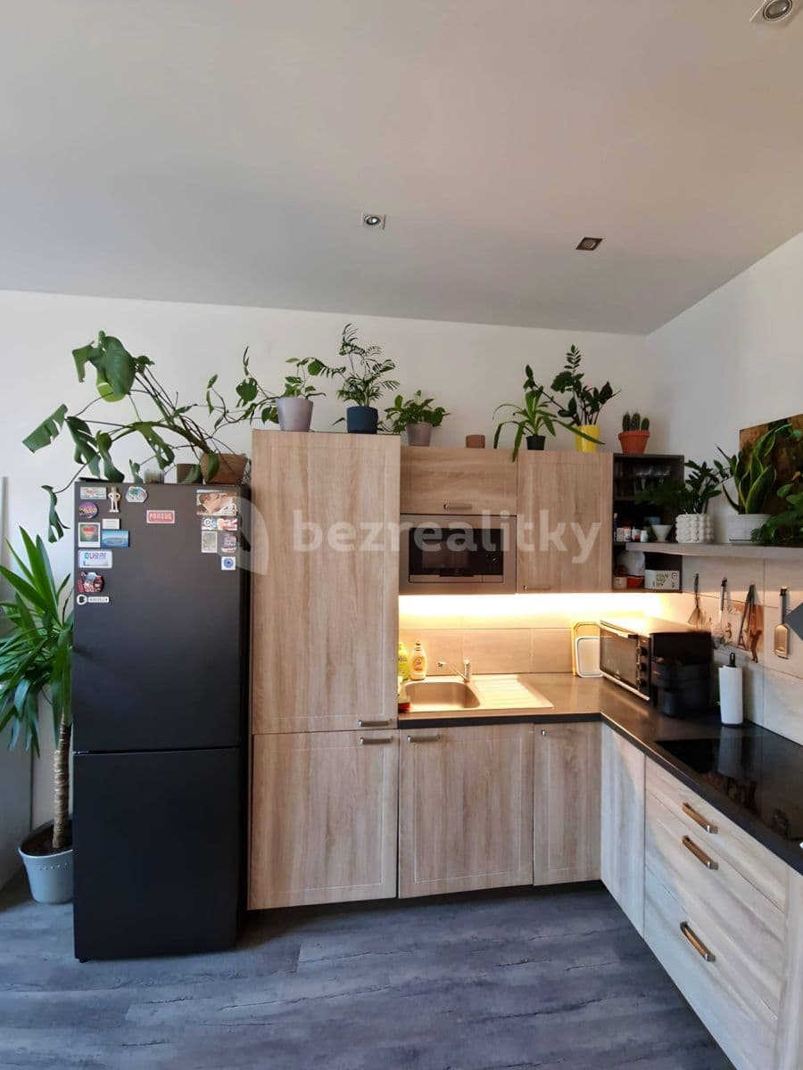 Prenájom bytu 2-izbový 46 m², Kodaňská, Praha, Praha Prenájom bytu 2-izbový 46 m², Kodaňská, Praha, Praha