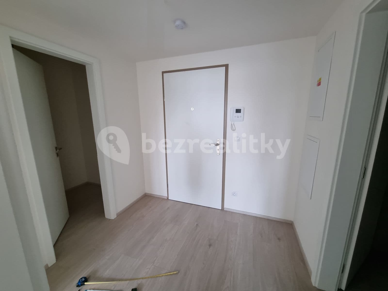 Prenájom bytu 2-izbový 52 m², Dělnická, Praha, Praha Prenájom bytu 2-izbový 52 m², Dělnická, Praha, Praha