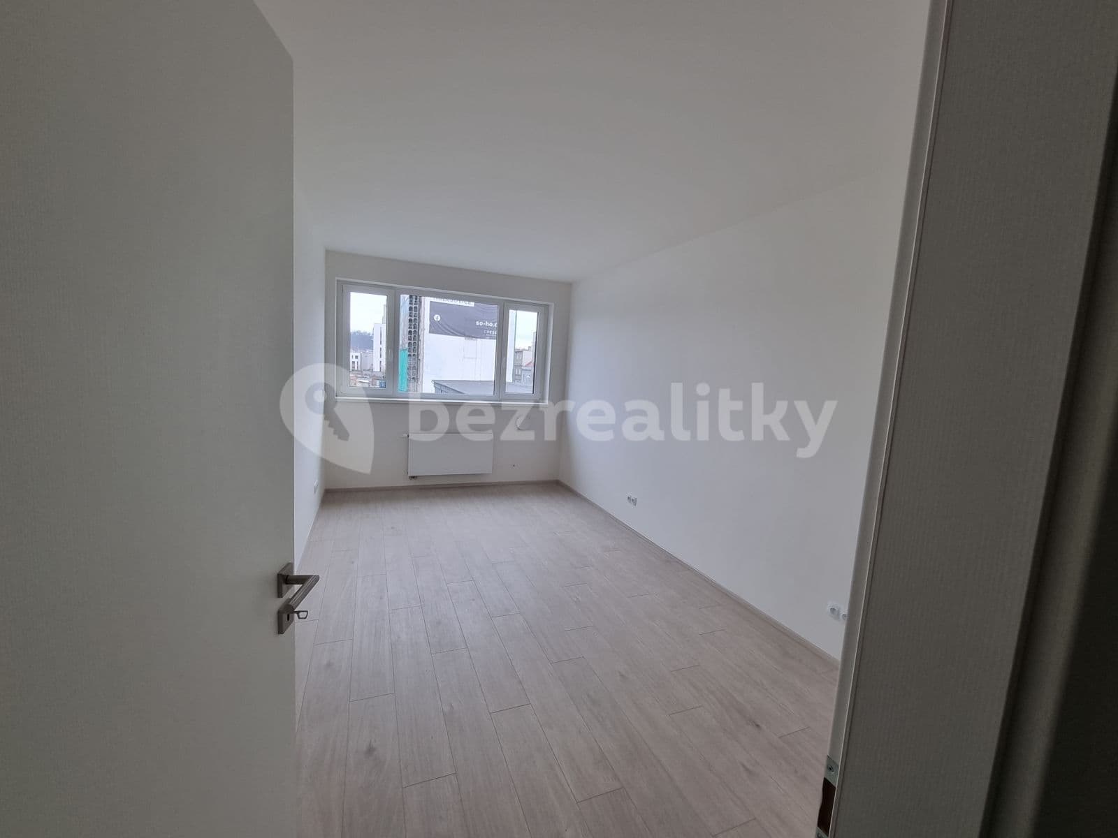 Prenájom bytu 2-izbový 52 m², Dělnická, Praha, Praha Prenájom bytu 2-izbový 52 m², Dělnická, Praha, Praha