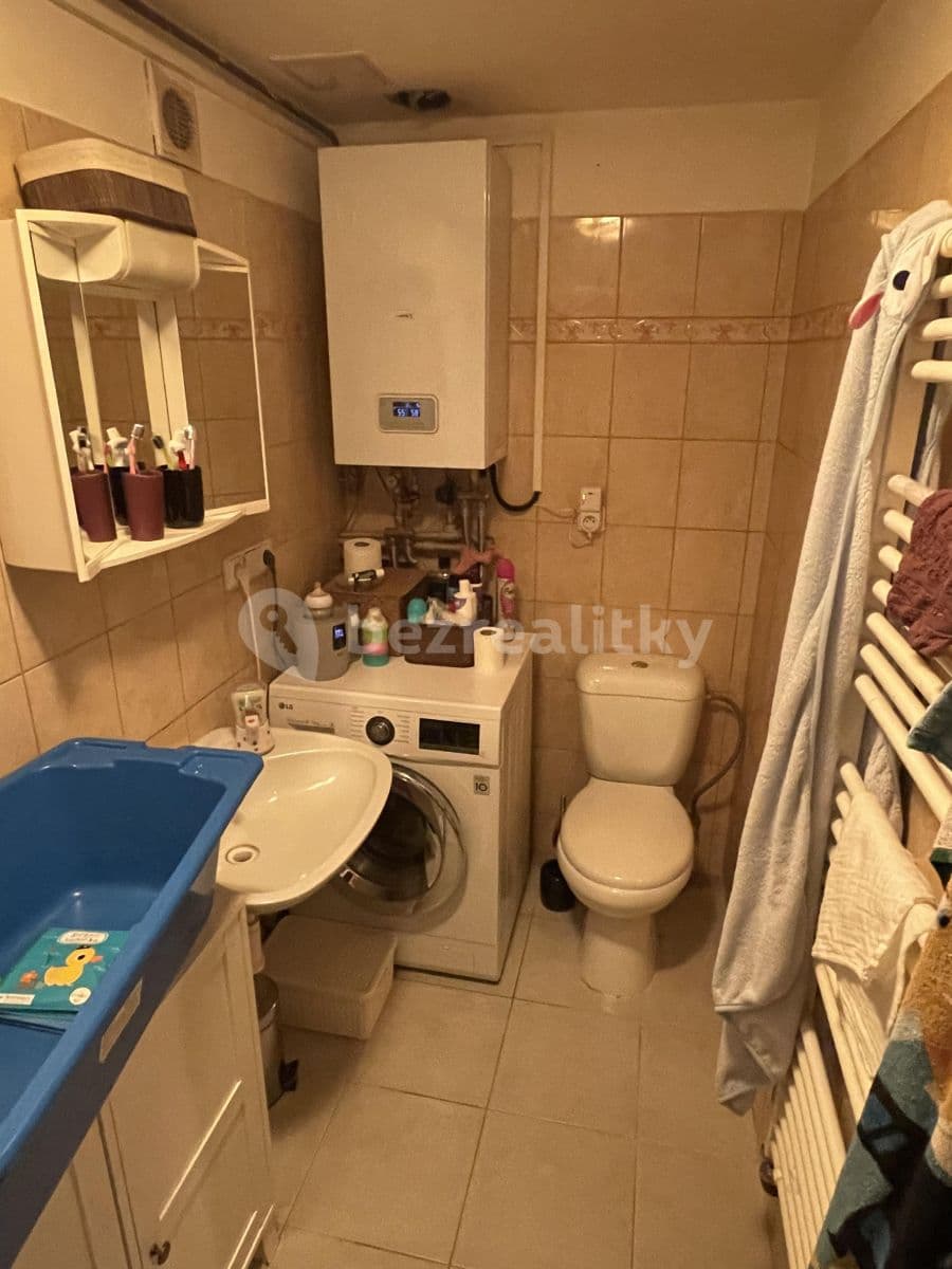 Prenájom bytu 2-izbový 55 m², Drahobejlova, Praha, Praha Prenájom bytu 2-izbový 55 m², Drahobejlova, Praha, Praha