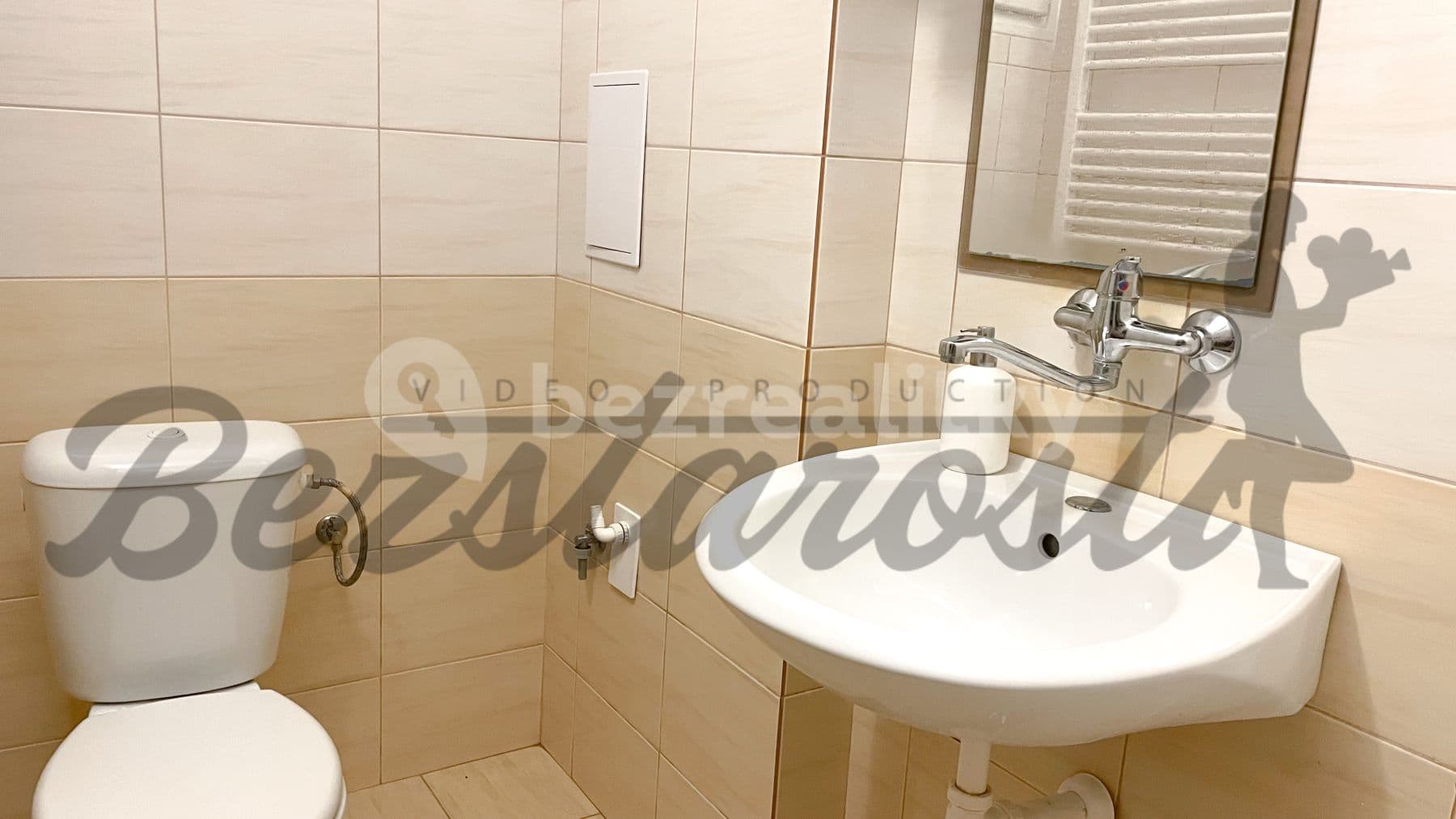 Prenájom bytu 1-izbový 34 m², Vrchlického, Praha, Praha Prenájom bytu 1-izbový 34 m², Vrchlického, Praha, Praha