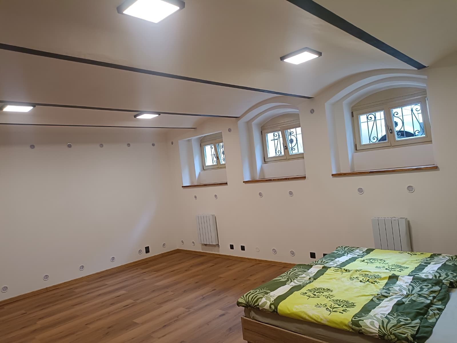 Predaj bytu 1-izbový 70 m², U Horní brány, Broumov, Královéhradecký kraj Predaj bytu 1-izbový 70 m², U Horní brány, Broumov, Královéhradecký kraj